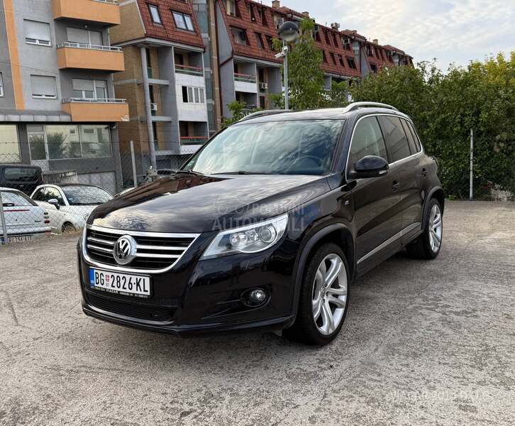 Volkswagen Tiguan 2.0 TDI R-LINE 4X4