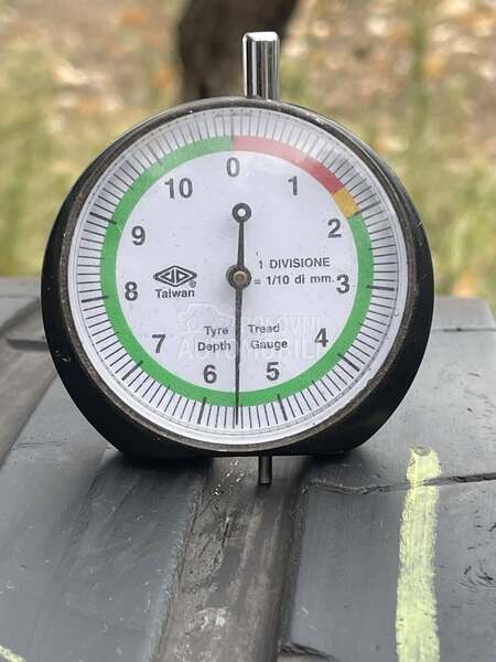 Pirelli 275/40 R21 Letnja