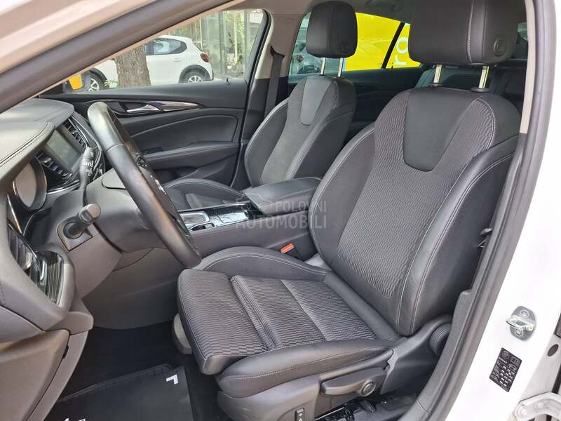 Opel Insignia 2.0 D 170 INNOV AT8