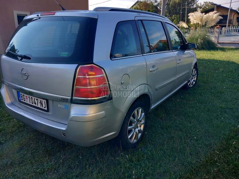 Opel Zafira 1.6 metan