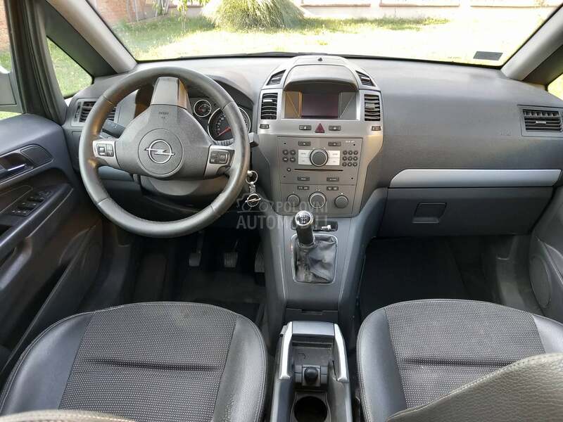 Opel Zafira 1.6 metan