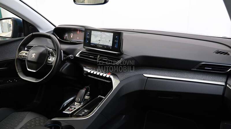 Peugeot 5008 ROAD TRIP