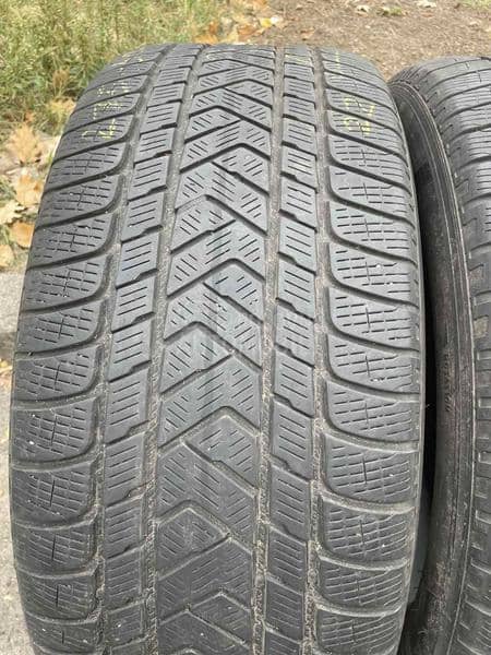 Pirelli 275/50 R20 Zimska