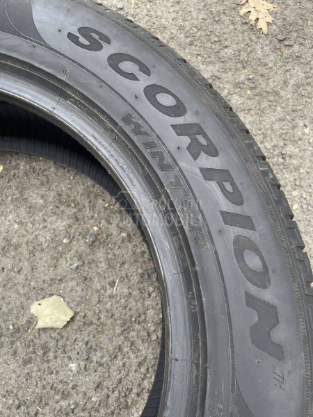 Pirelli 275/50 R20 Zimska