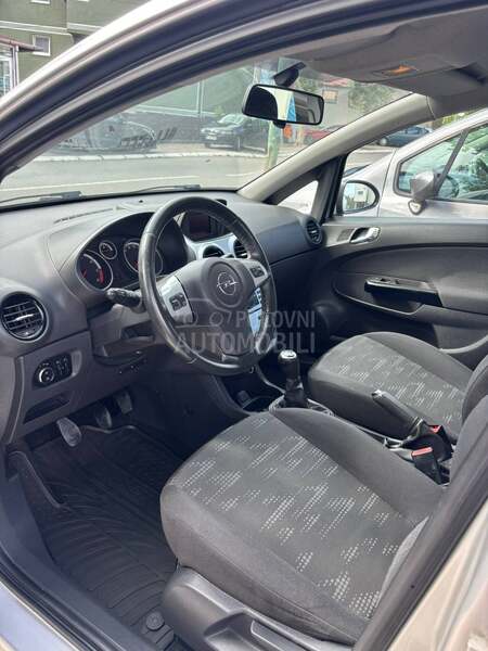 Opel Corsa D rata 75