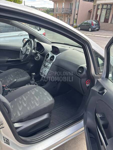 Opel Corsa D rata 75