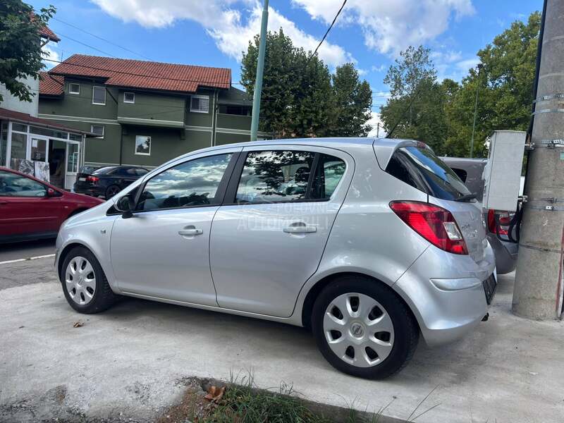 Opel Corsa D rata 75