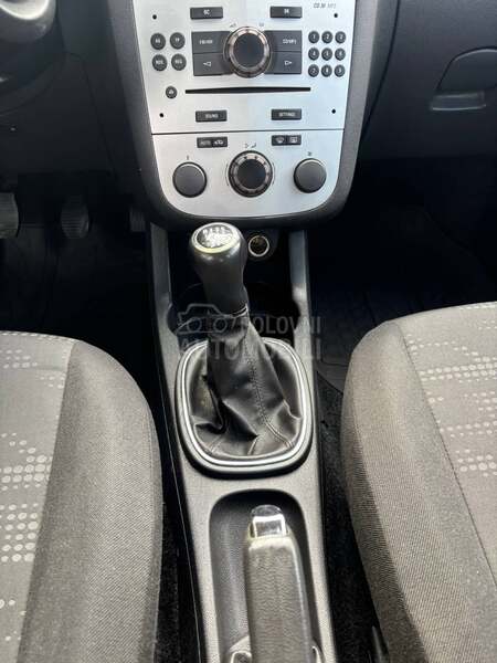 Opel Corsa D rata 75