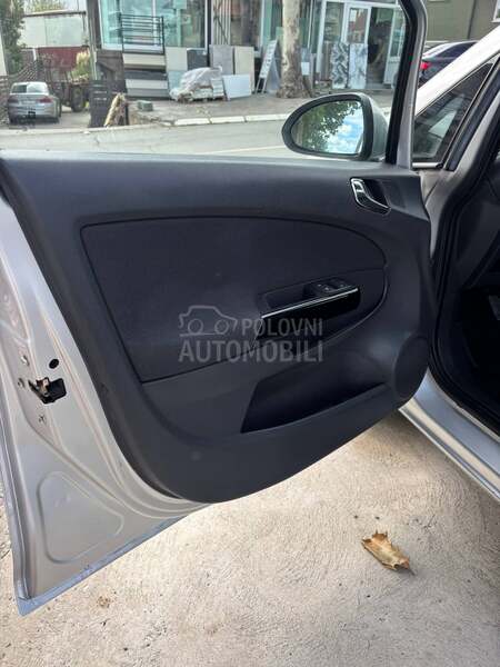 Opel Corsa D rata 75