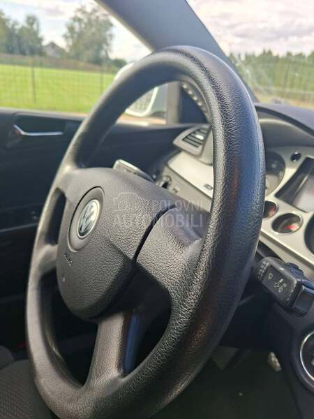 Volkswagen Passat B6 1.6 FSI