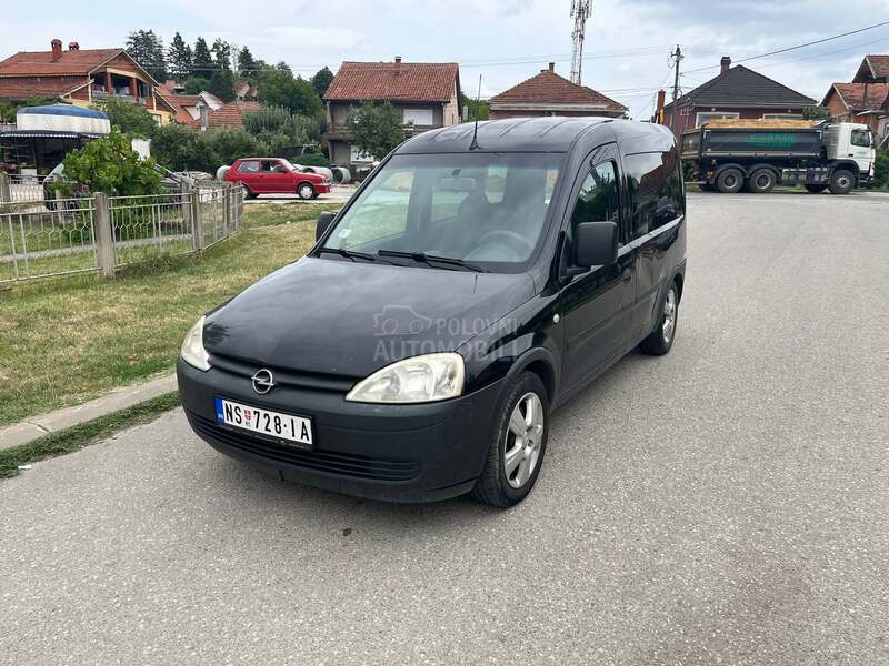 Opel Combo 1.6