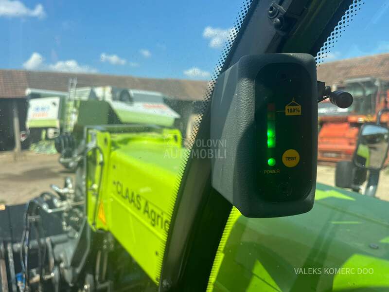 Claas Škorpion 7041 varipower
