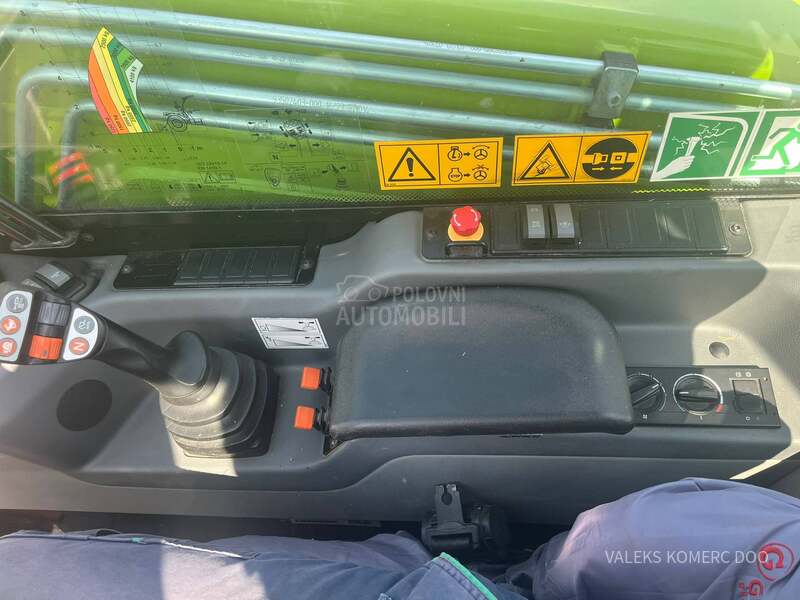 Claas Škorpion 7041 varipower
