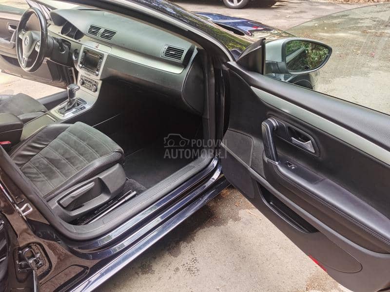 Volkswagen Passat CC 2.0 TDI HIGHLINE