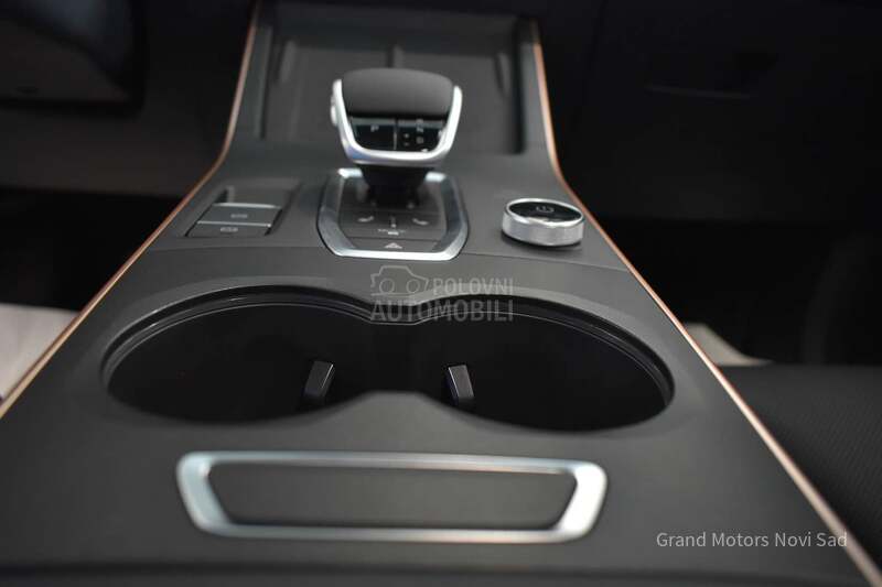Chery FX 1.6T-GDI Noble Color