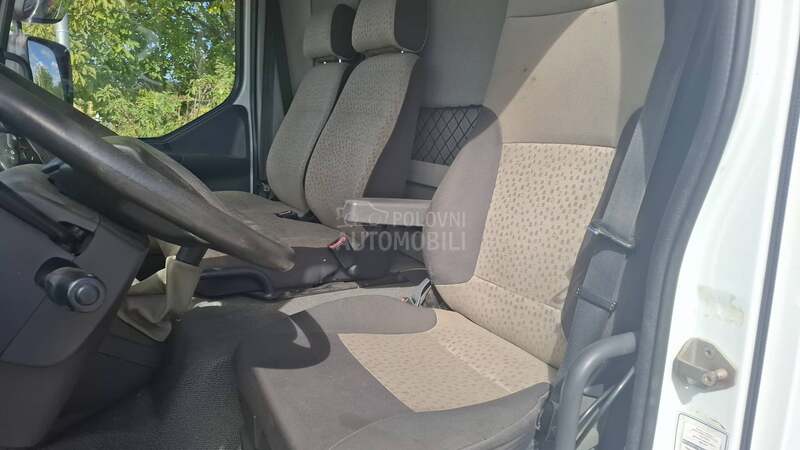 Renault MIDLUM ŠLEP SLUŽBA