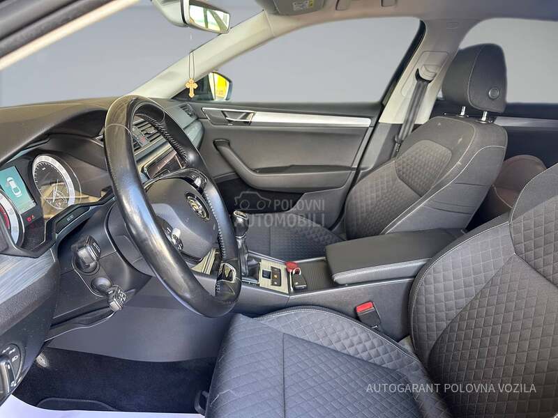 Škoda Superb 1.5 TSI AMBITION