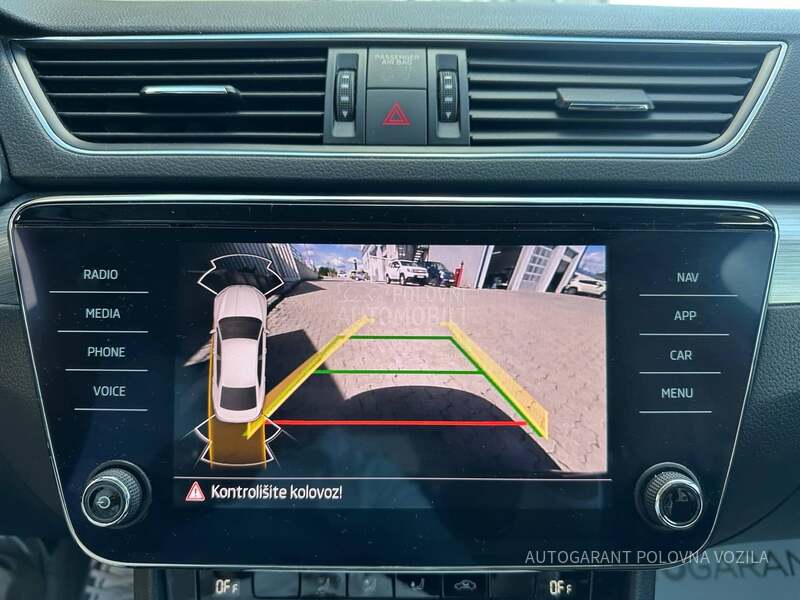 Škoda Superb 1.5 TSI AMBITION