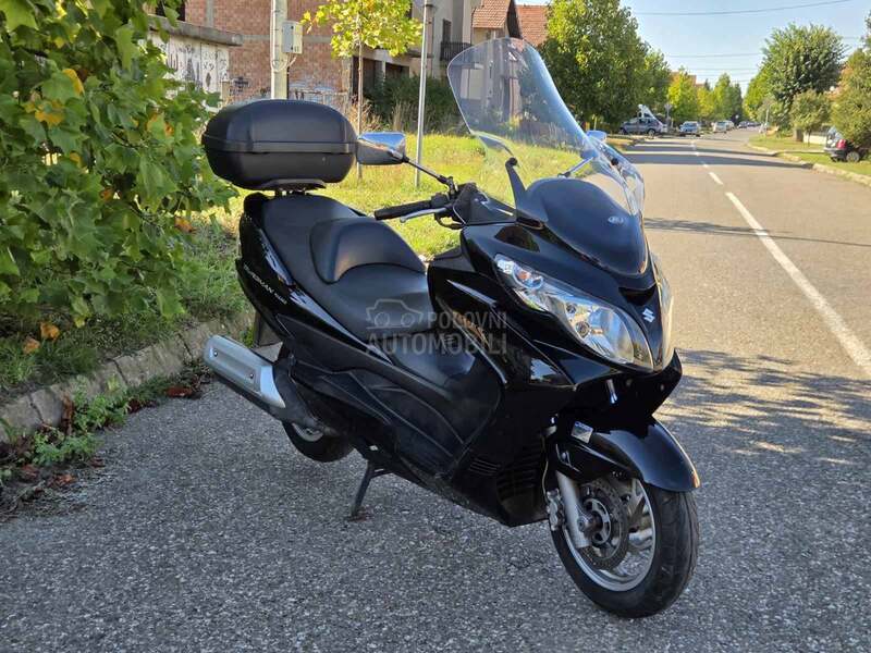 Suzuki burgman