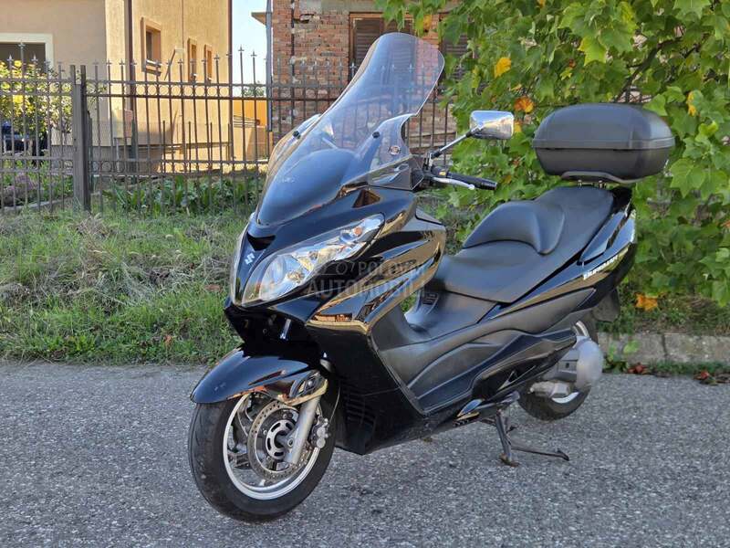 Suzuki burgman