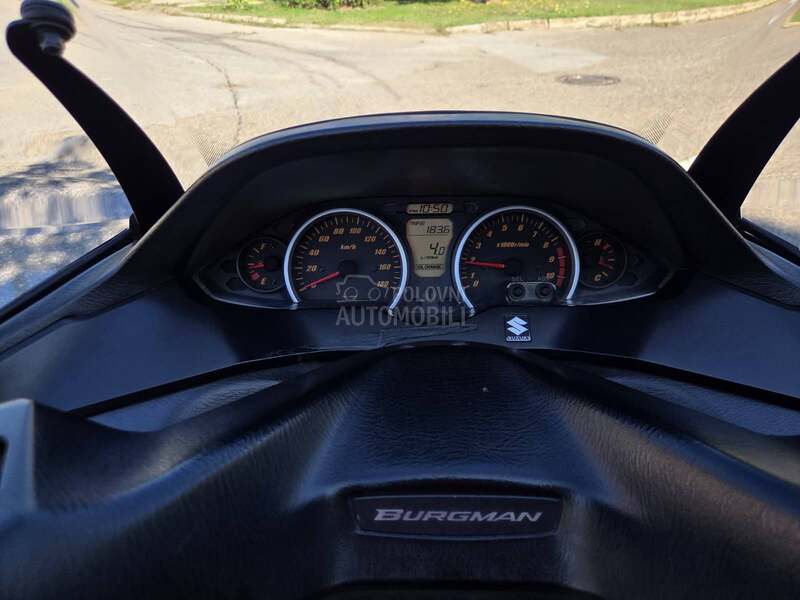 Suzuki burgman