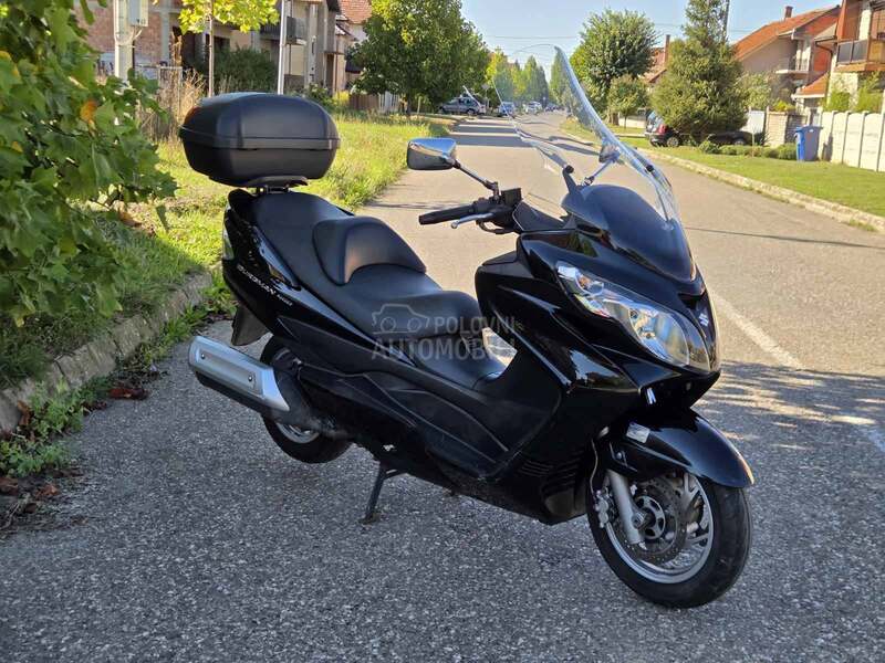 Suzuki burgman