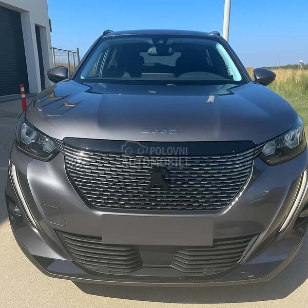 Peugeot 2008 ALLURE/3D KOKPIT