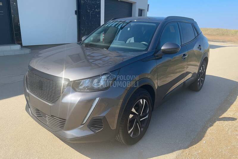 Peugeot 2008 ALLURE/3D KOKPIT