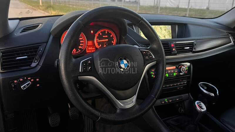 BMW X1 X-line NOV