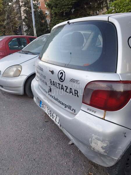 Toyota Yaris 1.0vvti