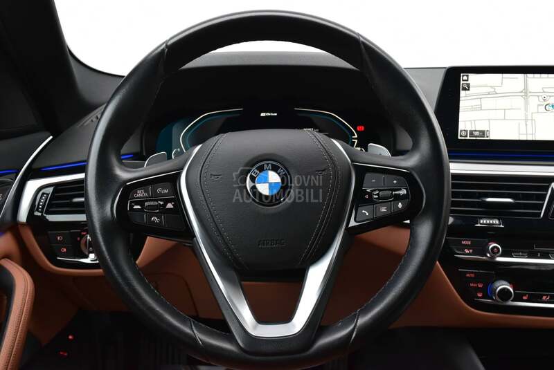 BMW 530 e 2.0 Sport Line AT