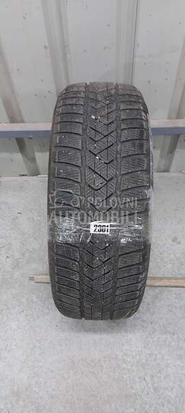Pirelli 215/55 R18 Zimska