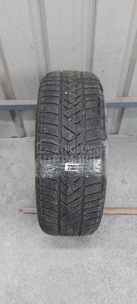 Pirelli 215/55 R18 Zimska