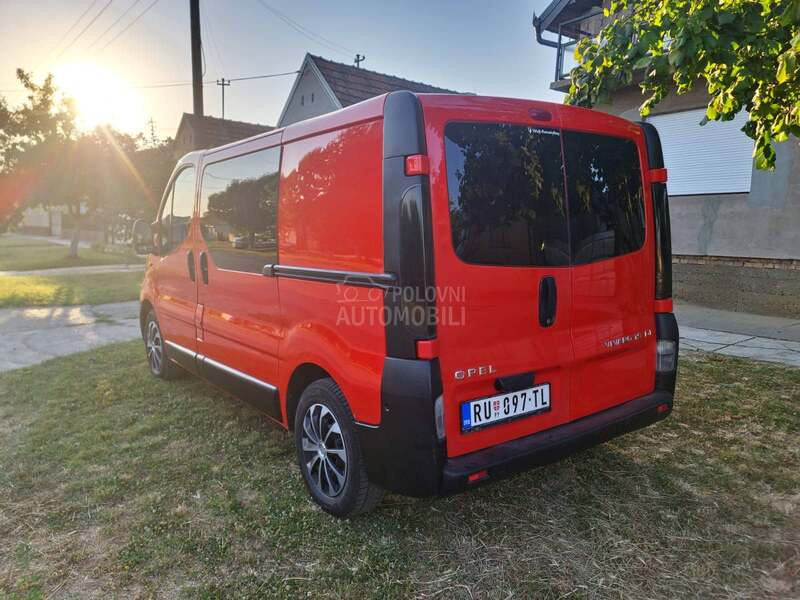 Opel Vivaro 
