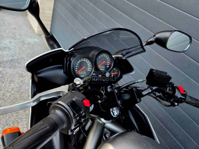 Yamaha FZS 1000 Fazer