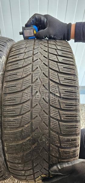 Lassa 235/45 R18 Zimska