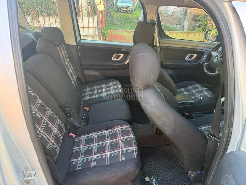 Škoda Roomster 1.4