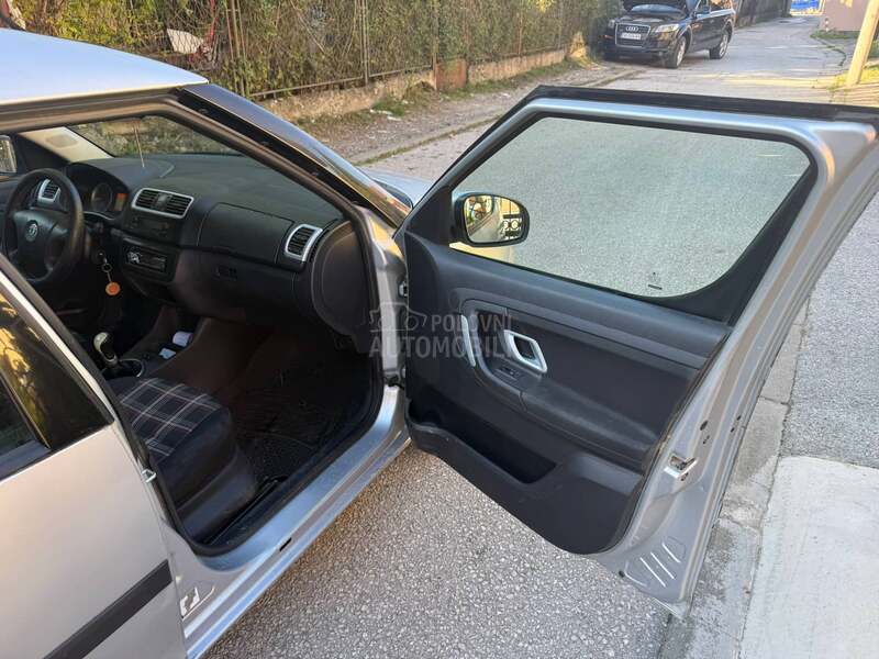 Škoda Roomster 1.4
