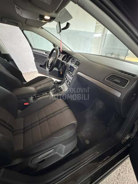 Volkswagen Golf 7 