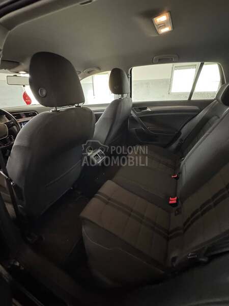Volkswagen Golf 7 