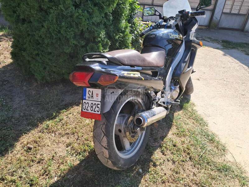 Kawasaki ZZR250