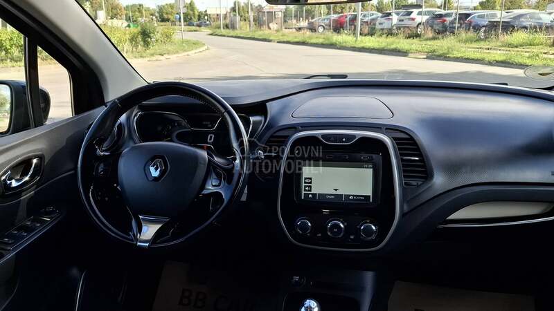 Renault Captur P R E M I U M