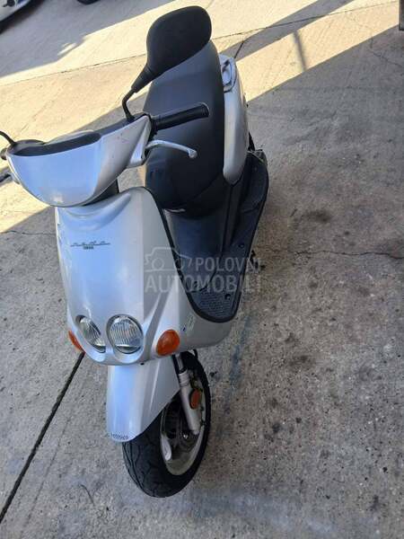 Yamaha neos