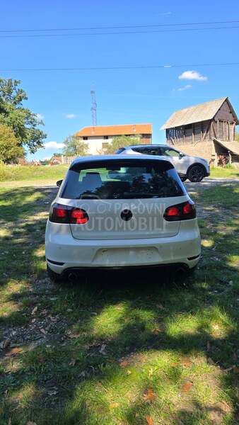 Volkswagen Golf 6 GTI