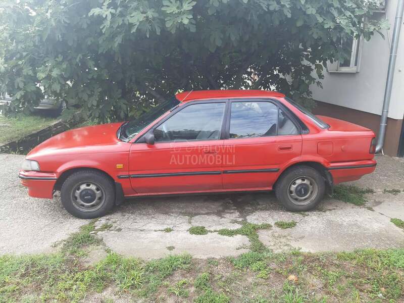 Toyota Corolla 
