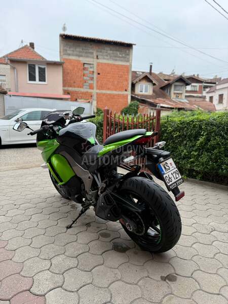 Kawasaki Z1000SX