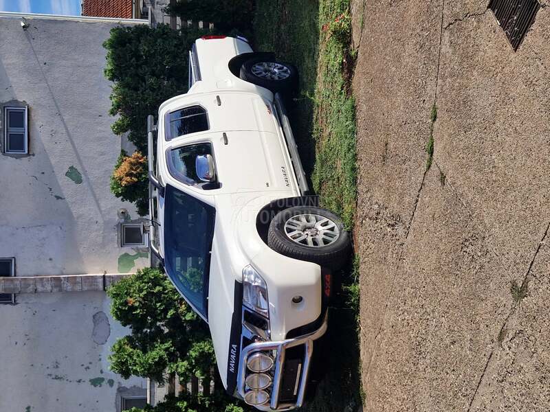 Nissan Navara 3.0 V6 N1
