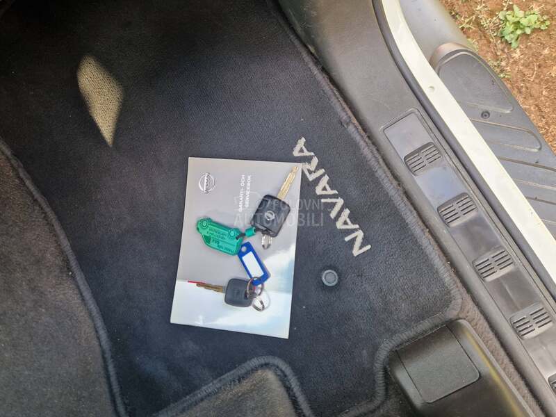 Nissan Navara 3.0 V6 N1