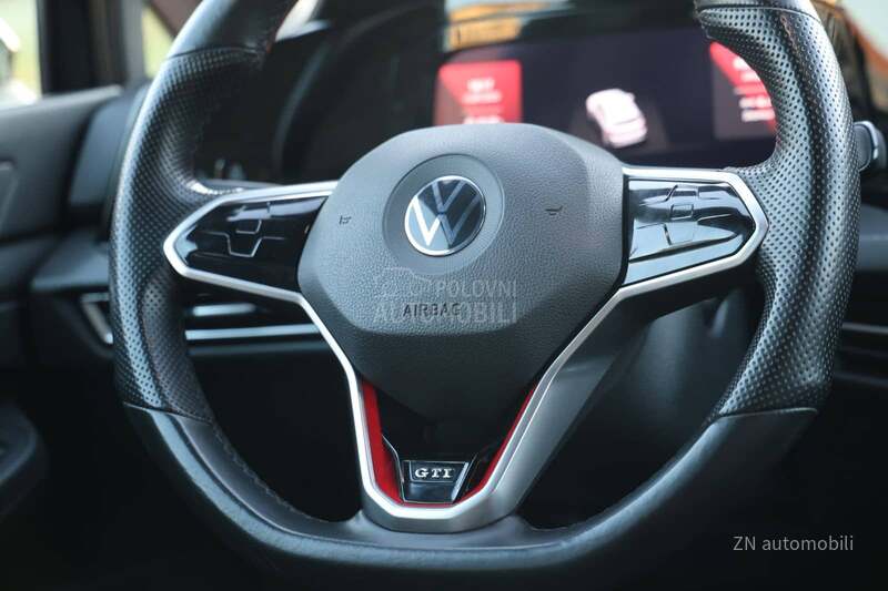 Volkswagen Golf 8 