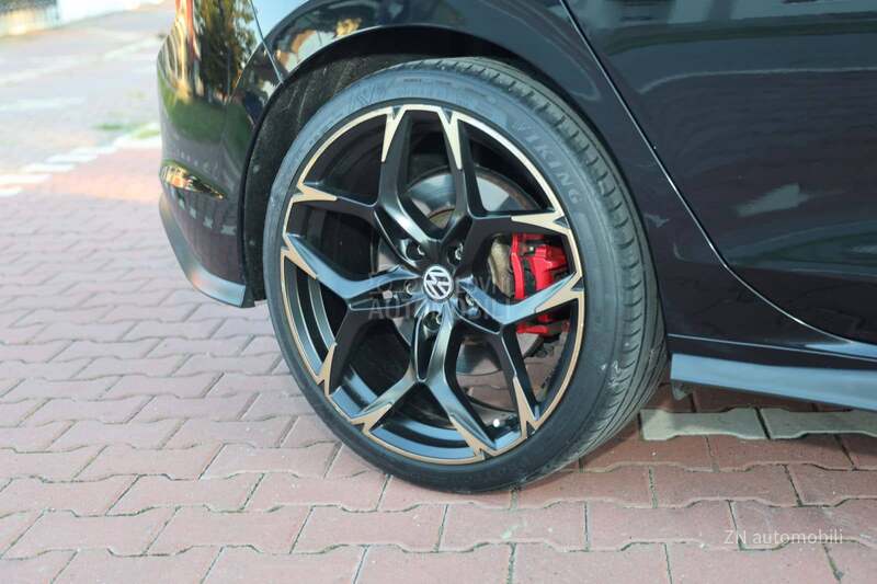 Volkswagen Golf 8 
